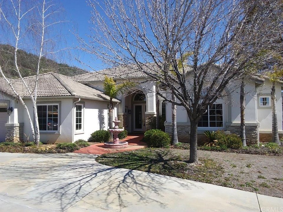 1st image of 36150 Cherrywood Dr
