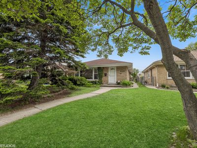 5513 Mulford St, Skokie, IL, 60077