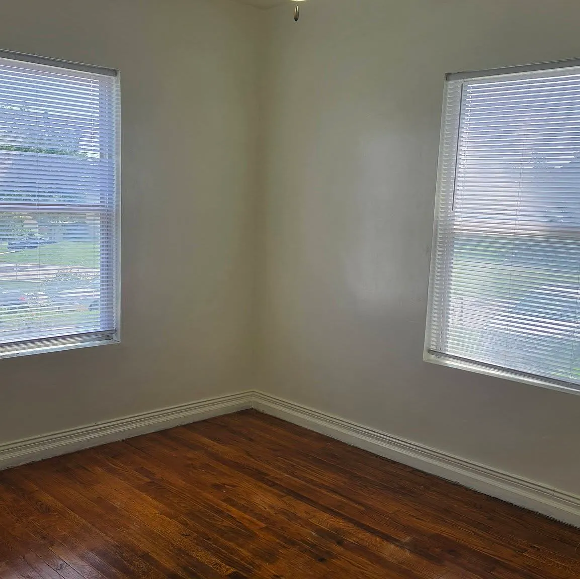 2 bed, 600 sqft, $1,300 — Photo 4