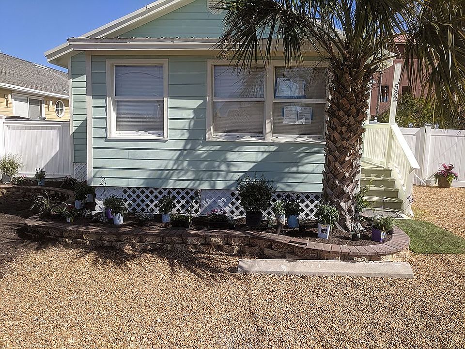 Ocean view cottage, turn key