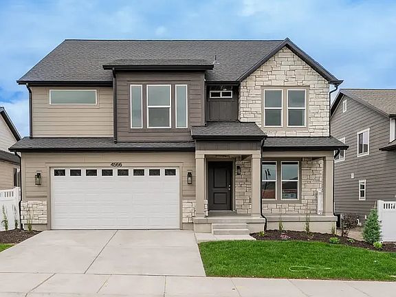 2nd image of 2934 N Vervain Ln #2161