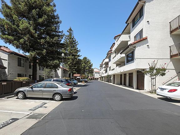 2nd image of 22135 Sevilla Rd APT 47
