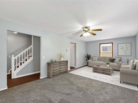 2nd image of 109 Forest Hill Dr