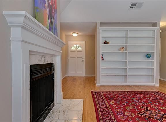 4th image of 4714 El Campo Ave