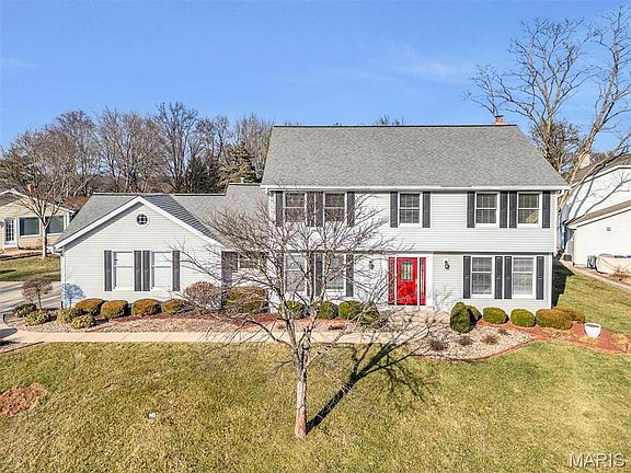 5th image of 440 Country Ridge Dr