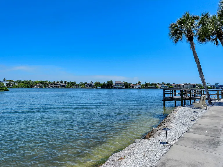 1215 S Portofino Dr #308 — Photo 44