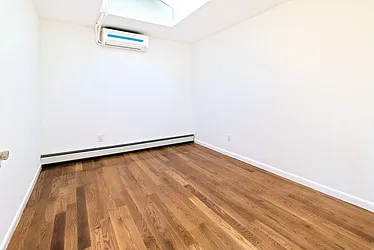 Rented by NY Space Finders Inc.