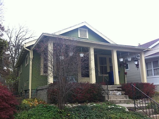 2nd image of 2416 Pomeroy Pl