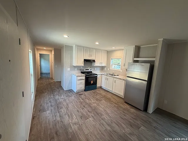 2 bed, 2.0 bath, 820 sqft, $1,300 — Photo 4