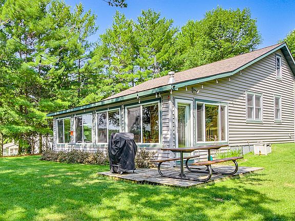 2nd image of 4412 Little Ida Beach Rd NW