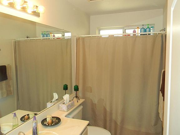 5th image of 17421 N 83rd Dr