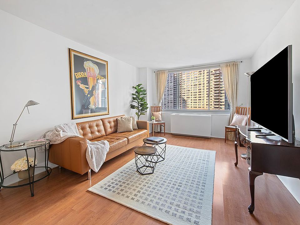 1st image of 2025 Broadway APT 14A