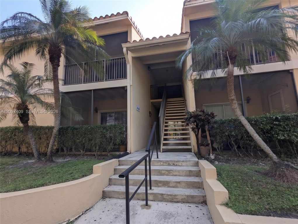 1265 SW 46th Ave APT 2202, Pompano Beach