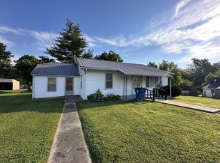 404 Locust St, Bloomfield, MO 63825