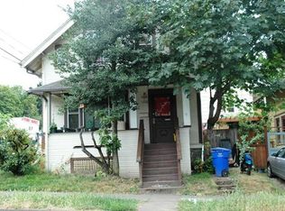 1936 SE Oak St, Portland, OR 97214