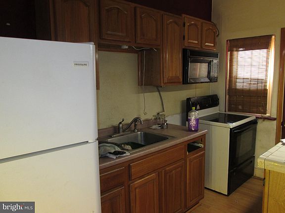 5th image of 5942 Chancellor St