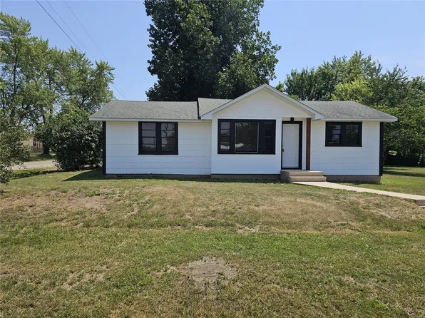 188 Elm St, Edgar Springs, MO 65462