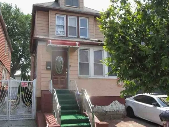 10415 131st St, South Richmond Hill, NY 11419