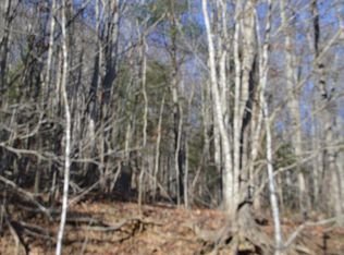 12 Cumberland Gap Rd, New Castle, VA 24127