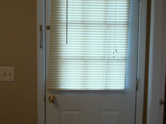 4th image of 2001 NW Countryhill Ln