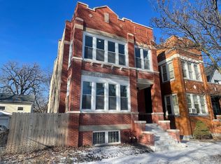 7534 S Champlain Ave, Chicago, IL 60619