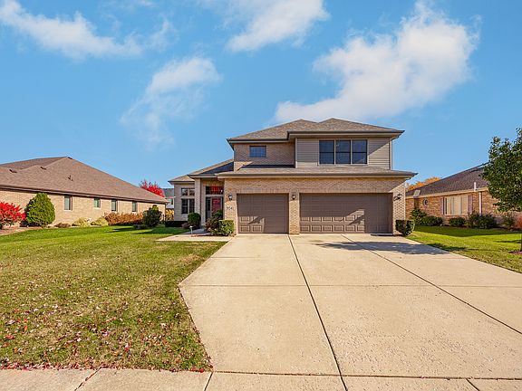 4th image of 9541 Witham Ln