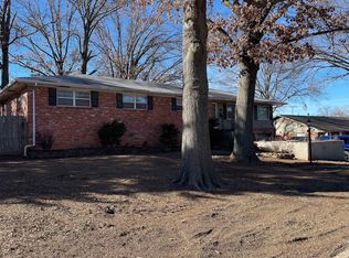 1331 SE Melmart Dr, Bartlesville, OK 74006