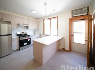 23-51 36th St #1, Astoria, NY 11105