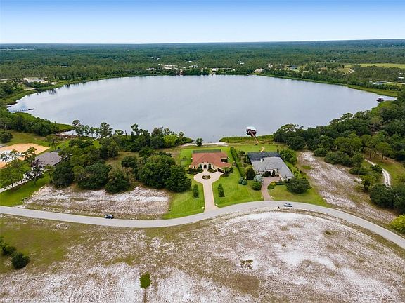 5th image of 4034 Camp Shore Dr