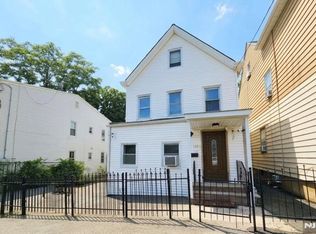 109 N 7th St, Paterson, NJ 07522