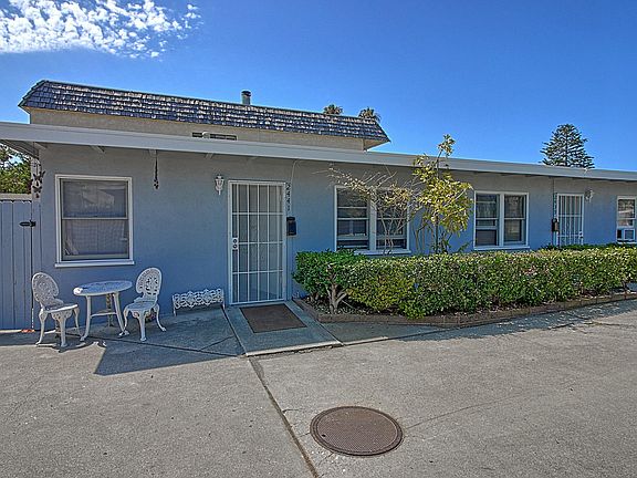 2nd image of 2433 Pierpont Blvd