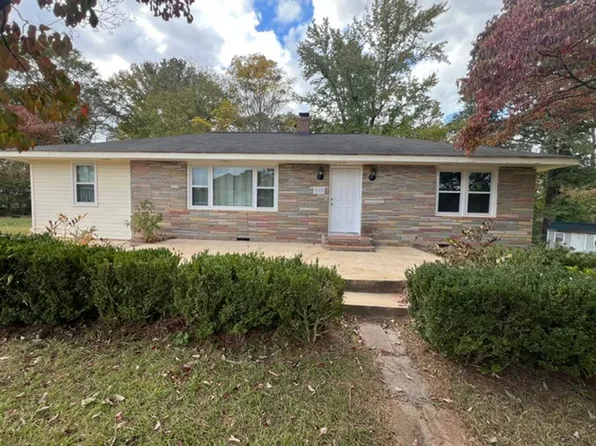 140 Kentucky Cir, Athens, GA 30605
