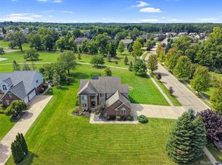 2303 Arciero Ct, Howell, MI 48855