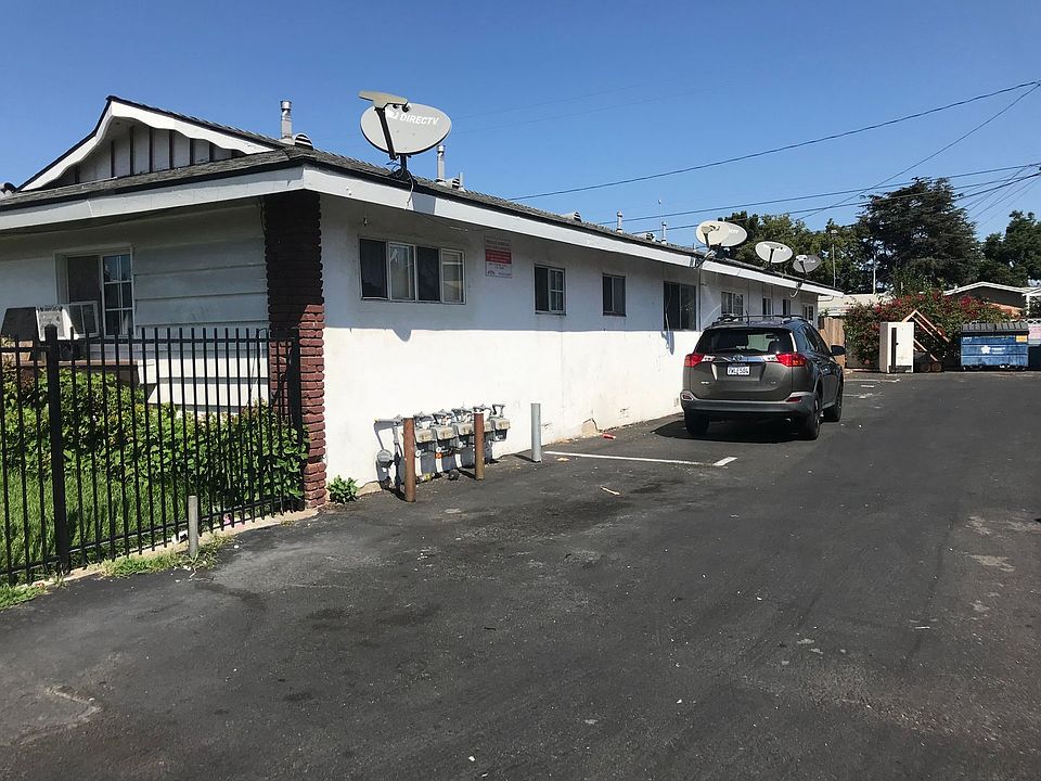 1st image of 305 W Guinida Ln #3