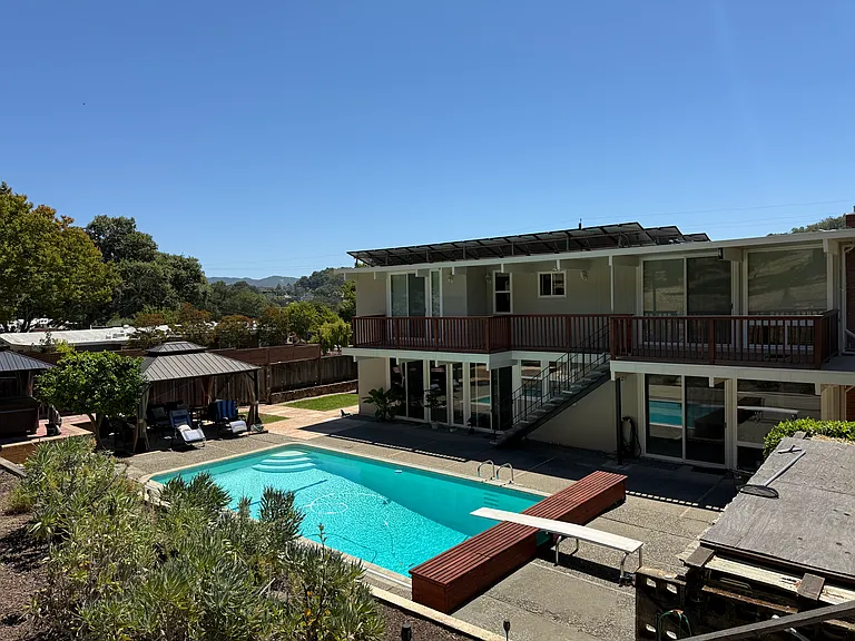 840 Idylberry Rd — Photo 31
