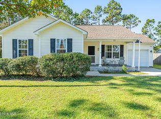 32 S Shelby Road, Southport, NC 28461