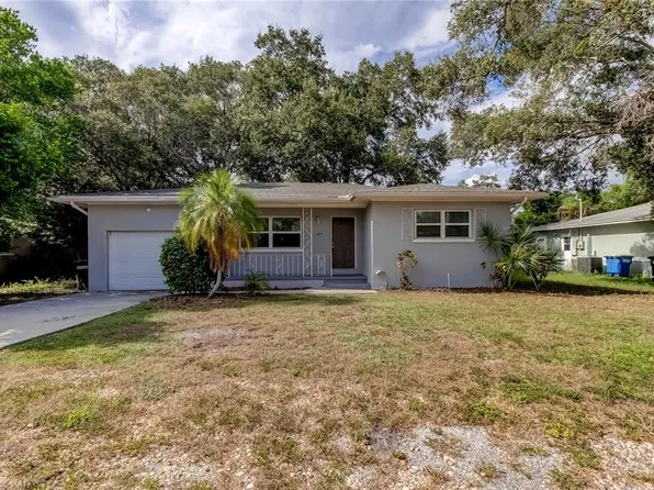2124 NE Coachman Rd, Clearwater, FL 33765
