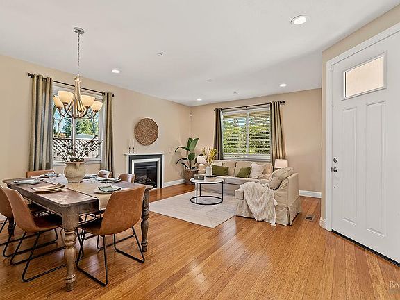 5th image of 125 Anish Way