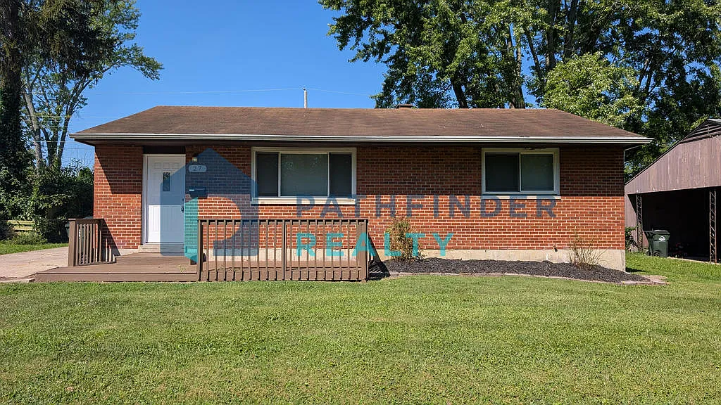 27 Stubbs Dr photo 1
