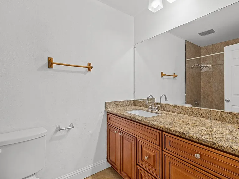 935 Springoak Way — Photo 11