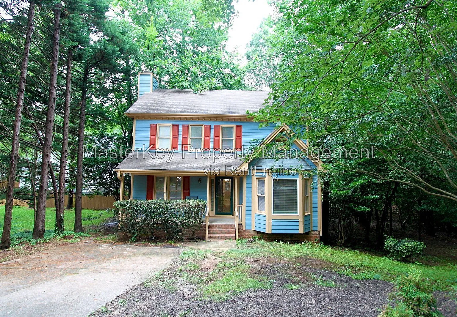 3 bed, 2.5 bath, 1995 sqft, $1,995 — Photo 1
