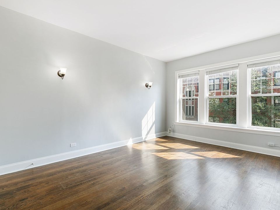 1st image of 6100 N Winthrop Ave #6118-2E
