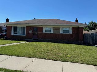 11136 Sunburst Ave, Warren, MI 48089