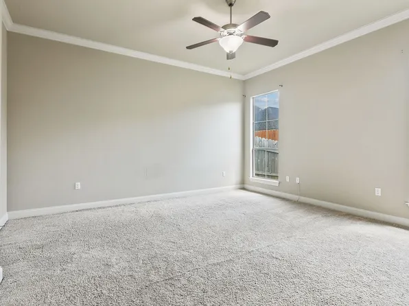 7968 Valencia Ct, Baton Rouge, LA 70820