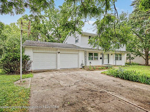 4th image of 1878 Cahill Dr