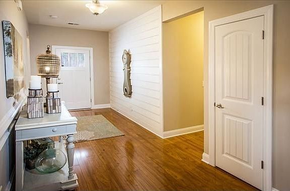 Formal Entry Foyer