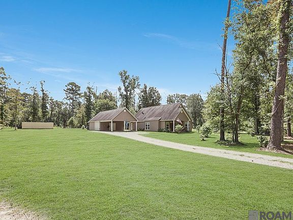 5th image of 16900 Lena Ln