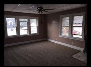 1835 25th St #2, Moline, IL 61265