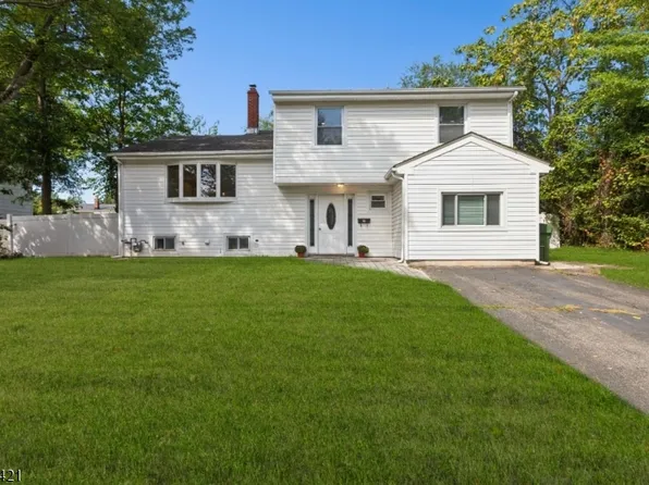5 Waverly Dr, Edison Twp., NJ 08817