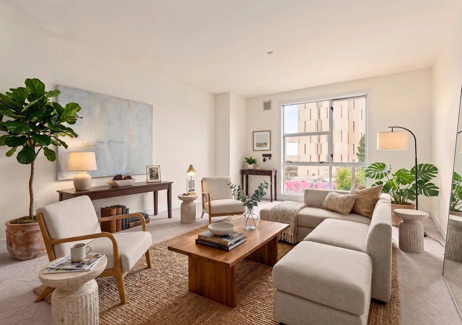 Prime Oakland 1-Bed Condo w/ Resort-Style Amenities & Utilities Included — Photo 1